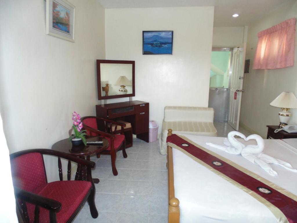 Royal Taal Inn Tagaytay City Chambre photo